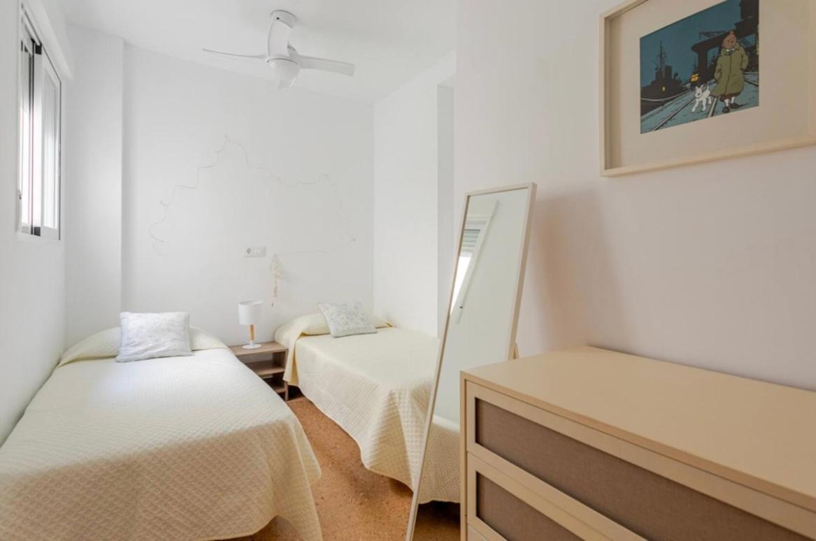 Apartamento Espacioso En La Playa De Gandia Exteriér fotografie